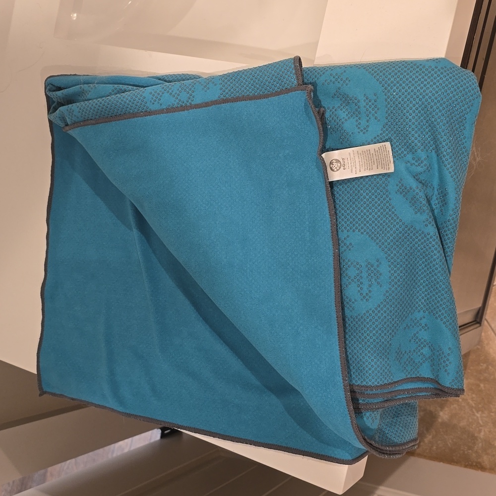 Manduka eQua Yoga Mat Towel 72”L x 26.5”W